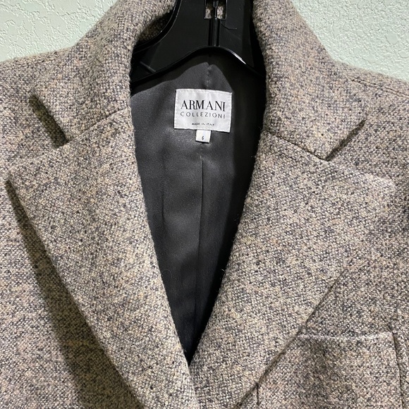 Armani Collezioni jacket - Picture 4 of 10